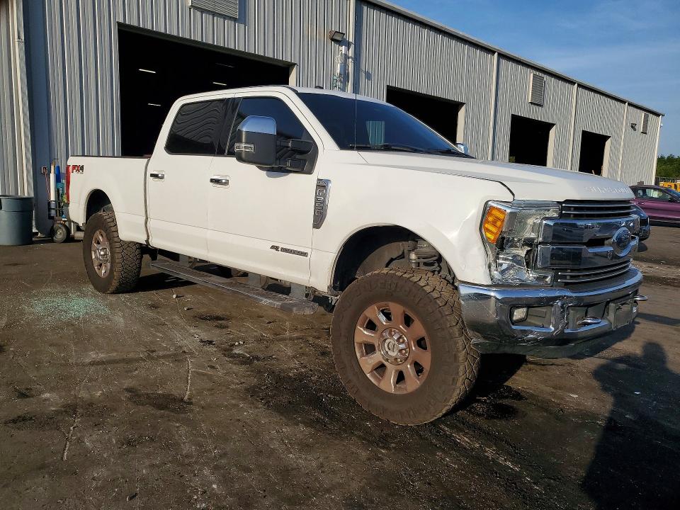 54495066 :رقم المزاد ، 1FT8W3BT8HEB13171 vin ، 2017 Ford F350 مزاد بيع