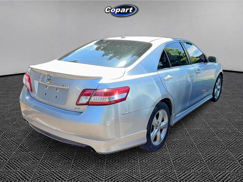 2011 Toyota Camry მანქანა იყიდება აუქციონზე, vin: 4T1BF3EK8BU607127, აუქციონის ნომერი: 55404226