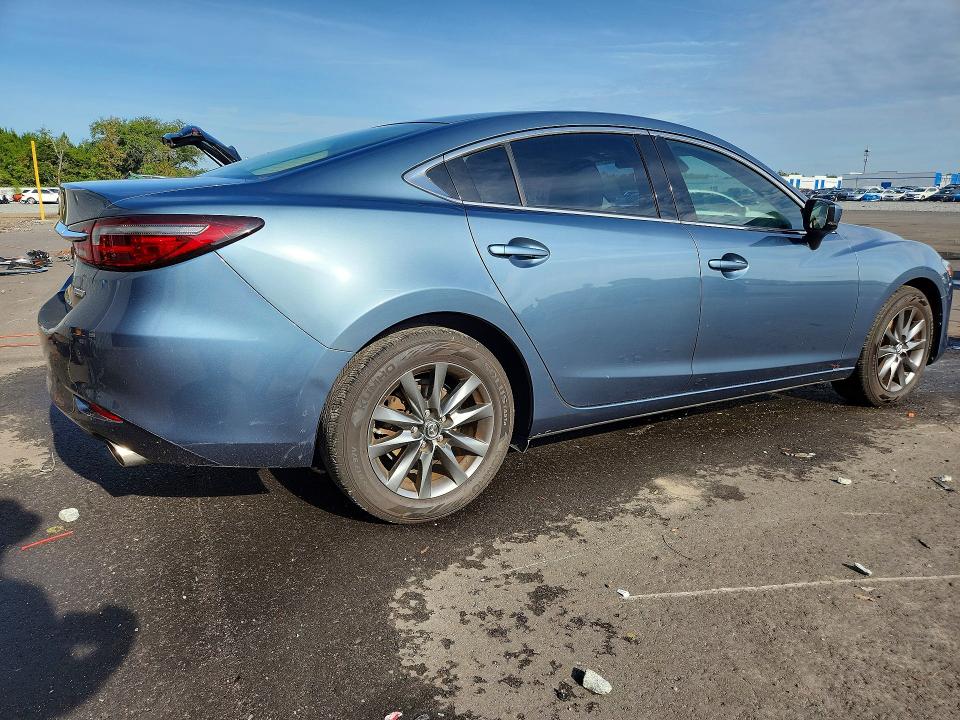Продажа на аукционе авто 2018 Mazda 6, vin: JM1GL1UM9J1306893, номер лота: 54699366