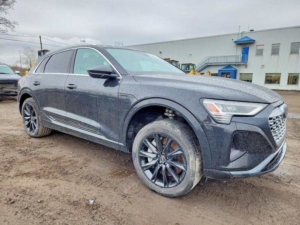 2024 Audi Q8 E-tron მანქანა იყიდება აუქციონზე, vin: WA14ABGE4RB019884, აუქციონის ნომერი: 53552026