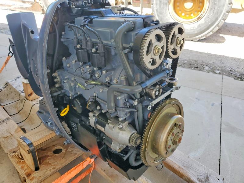 53781286 :رقم المزاد ، 61PL1004049 vin ، 2004 Yam Boat مزاد بيع