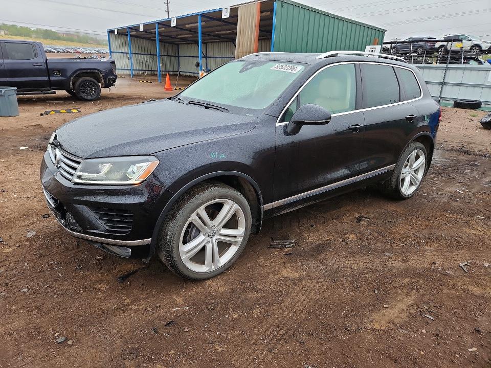 2017 Volkswagen Touareg მანქანა იყიდება აუქციონზე, vin: WVGGF7BP5HD004982, აუქციონის ნომერი: 52522296