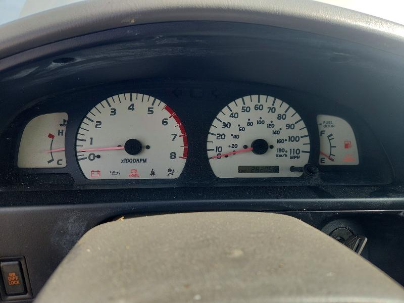2003 Toyota Tacoma მანქანა იყიდება აუქციონზე, vin: 5TEWN72N63Z183180, აუქციონის ნომერი: 53262276