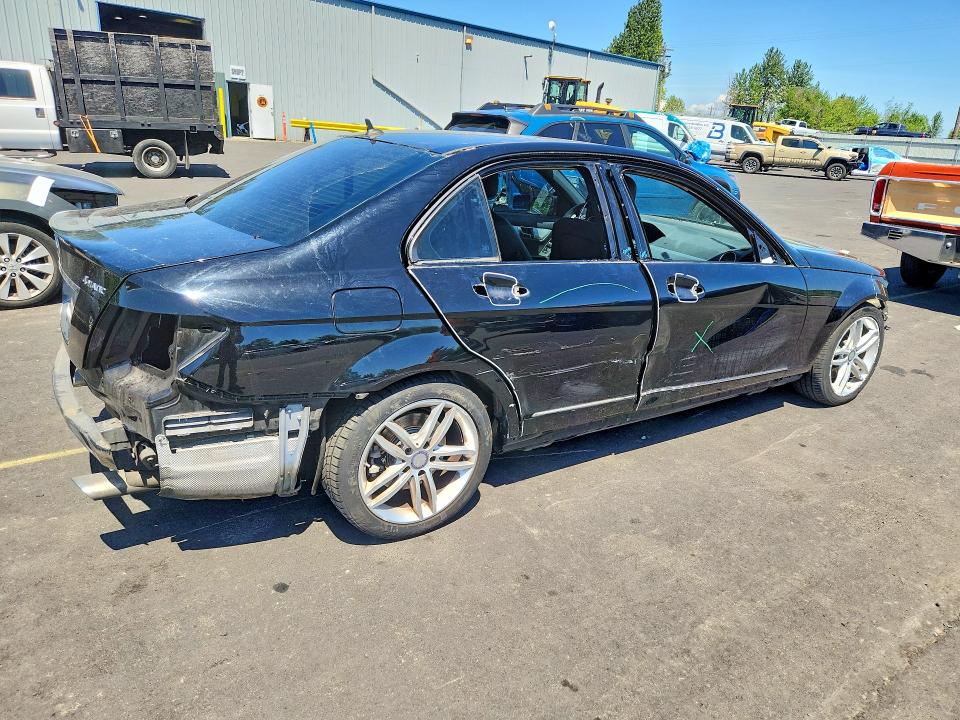 54722536 :رقم المزاد ، WDDGF8AB4EA942233 vin ، 2014 Mercedes-benz C مزاد بيع