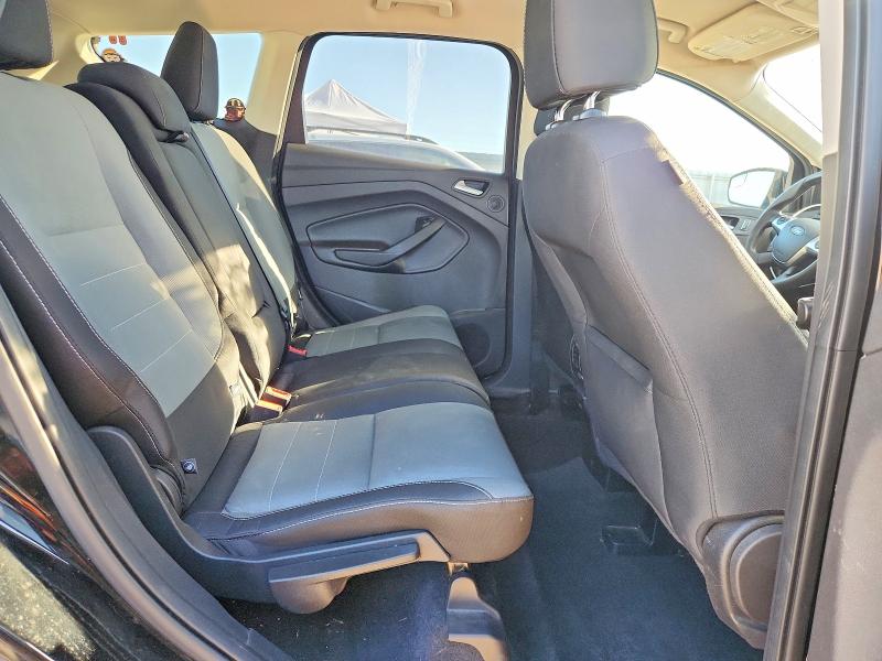53129986 :رقم المزاد ، 1FMCU0GX9GUB94370 vin ، 2016 Ford Escape مزاد بيع
