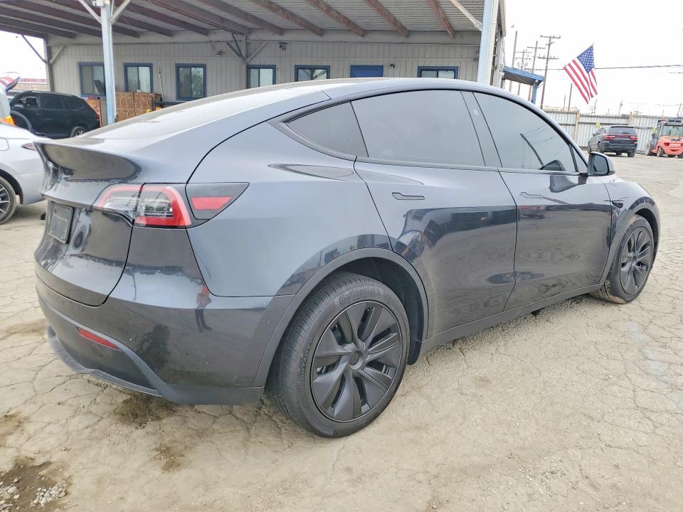 Продаж на аукціоні авто 2025 Tesla Model Y, vin: 7SAYGDEDXSF319382, номер лоту: 53071046