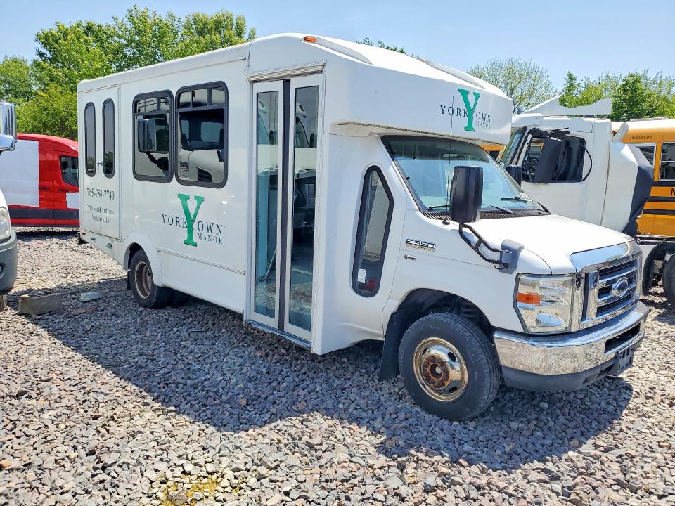 Продажа на аукционе авто 2013 Ford E350, vin: 1FDEE3FL1DDA20651, номер лота: 52915046
