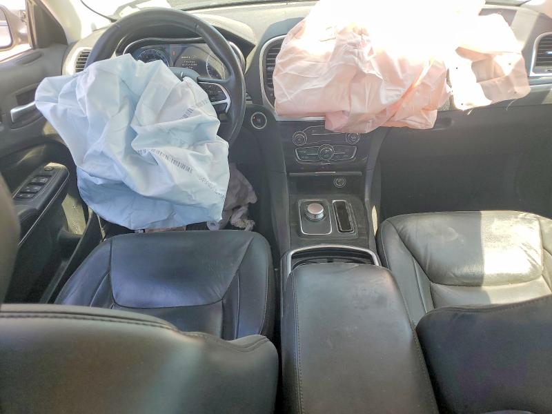 Продажа на аукционе авто 2016 Chrysler 300, vin: 2C3CCAAG4GH167302, номер лота: 52890216