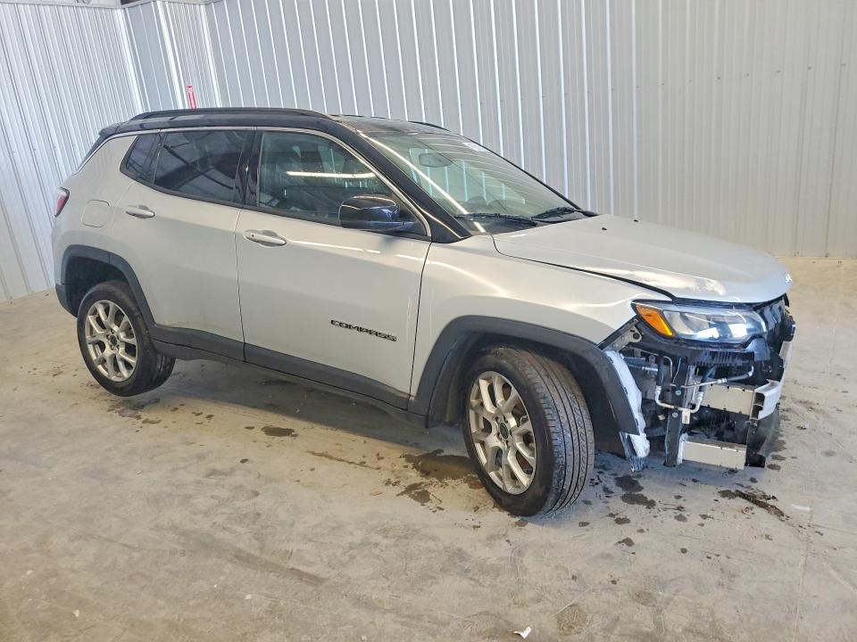 52466026 :رقم المزاد ، 3C4NJDCN7ST504956 vin ، 2025 Jeep Compass مزاد بيع