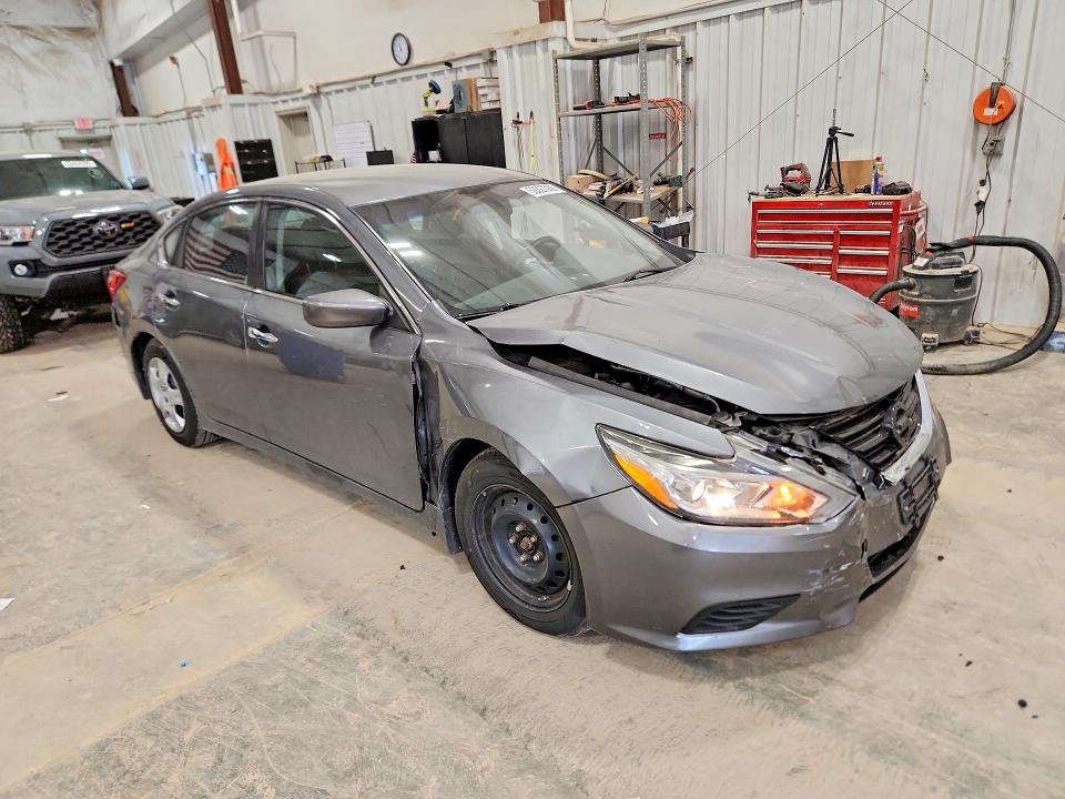 2016 Nissan Altima მანქანა იყიდება აუქციონზე, vin: 1N4AL3AP7GC253727, აუქციონის ნომერი: 53327366