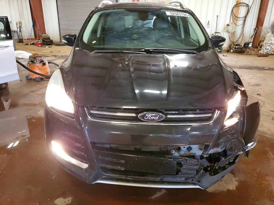 Продажа на аукционе авто 2015 Ford Escape, vin: 1FMCU9JXXFUB23139, номер лота: 52583196