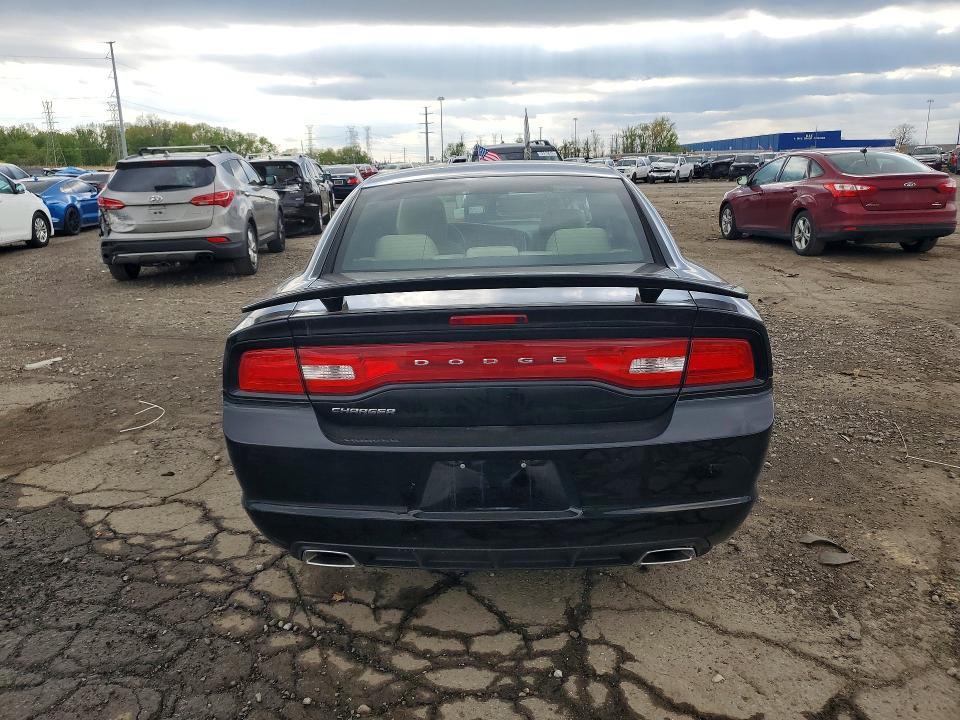 53170996 :رقم المزاد ، 2C3CDXBGXEH215168 vin ، 2014 Dodge Charger مزاد بيع