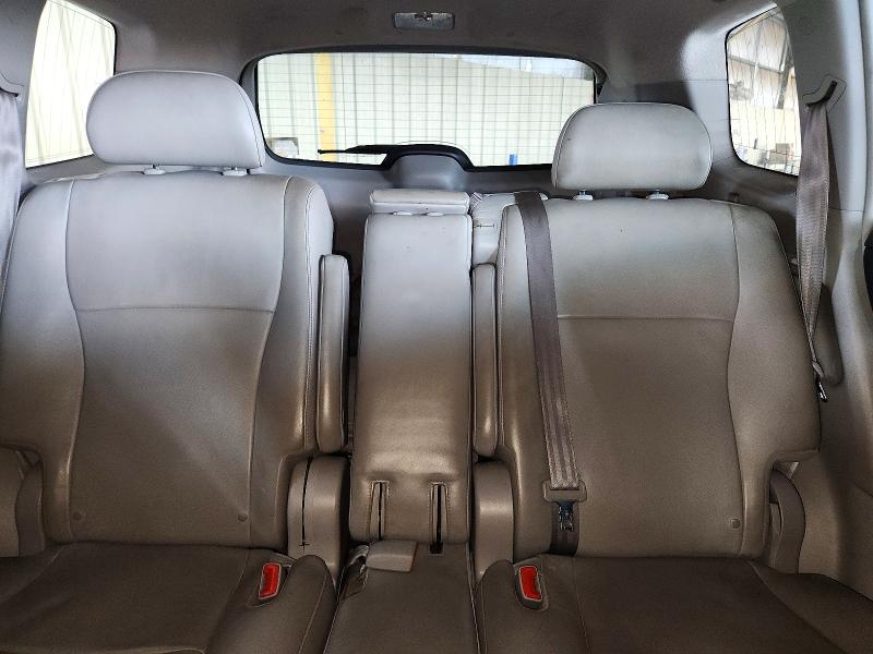 52697706 :رقم المزاد ، 5TDZK3EH0DS121759 vin ، 2013 Toyota Highlander مزاد بيع