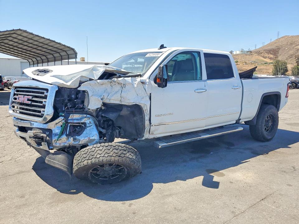 54258486 :رقم المزاد ، 1GT12TEY9JF125298 vin ، 2018 Gmc Sierra مزاد بيع