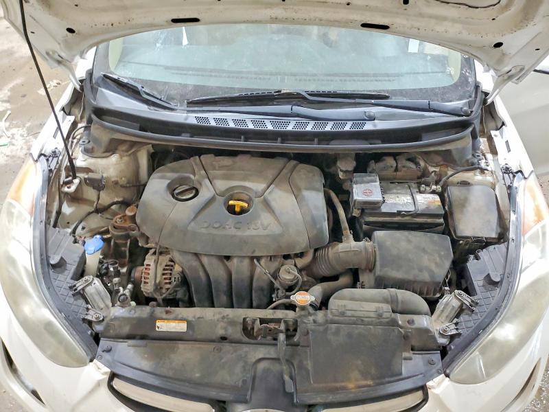 52060186 :رقم المزاد ، 5NPDH4AE3CH127781 vin ، 2012 Hyundai Elantra مزاد بيع