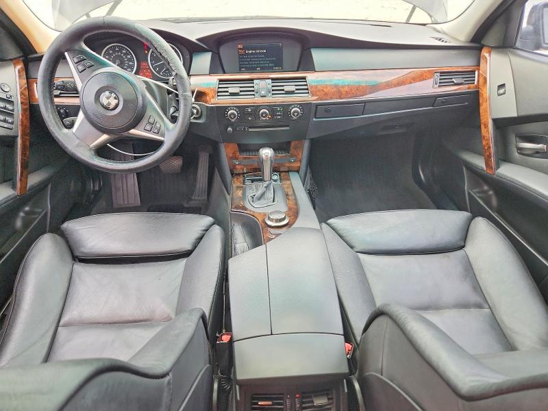 2007 Bmw 530 მანქანა იყიდება აუქციონზე, vin: WBANF73557CU27491, აუქციონის ნომერი: 52158376