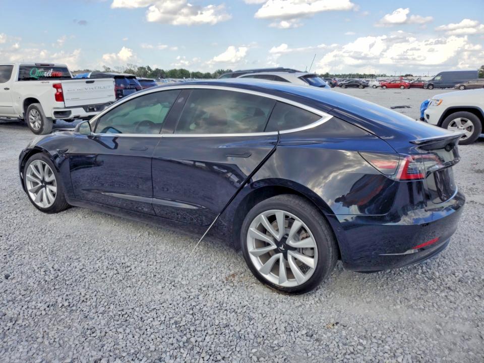 2018 Tesla Model 3 მანქანა იყიდება აუქციონზე, vin: 5YJ3E1EBXJF088170, აუქციონის ნომერი: 53975346