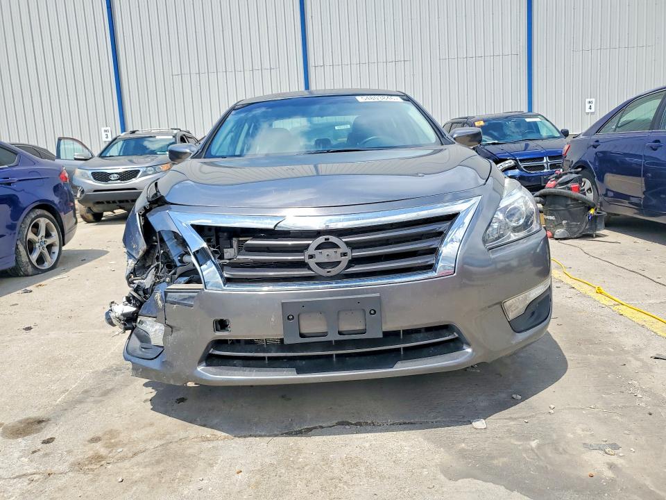 Продажа на аукционе авто 2015 Nissan Altima, vin: 1N4AL3AP1FC168218, номер лота: 54803846