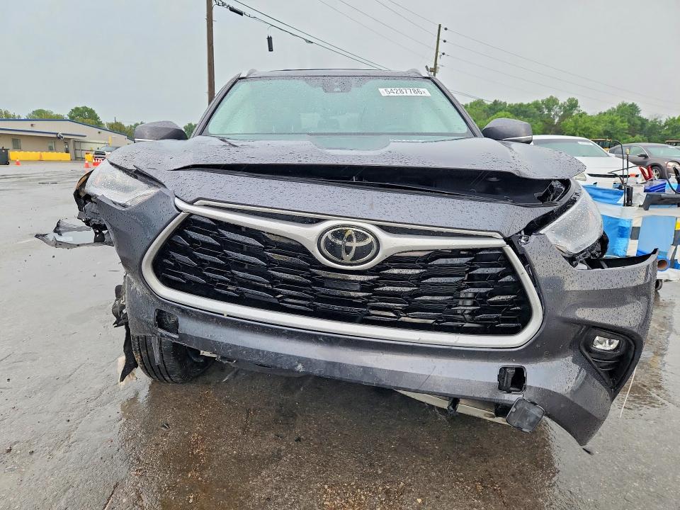 54287786 :رقم المزاد ، 5TDGZRBHXNS234582 vin ، 2022 Toyota Highlander مزاد بيع