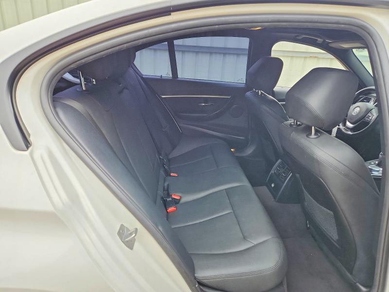 Auction sale of the 2018 Bmw 330, vin: WBA8B9G56JNU98628, lot number: 52654146