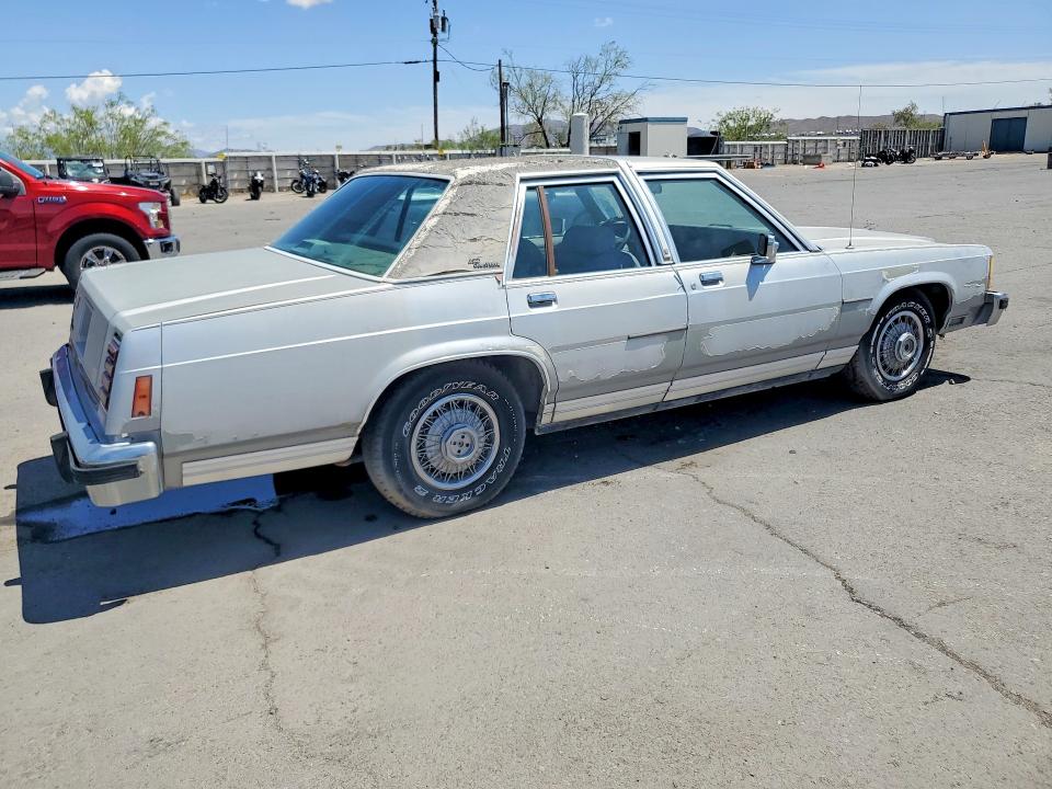 48498376 :رقم المزاد ، 2FABP74F5HX145498 vin ، 1987 Ford Crown Victoria مزاد بيع