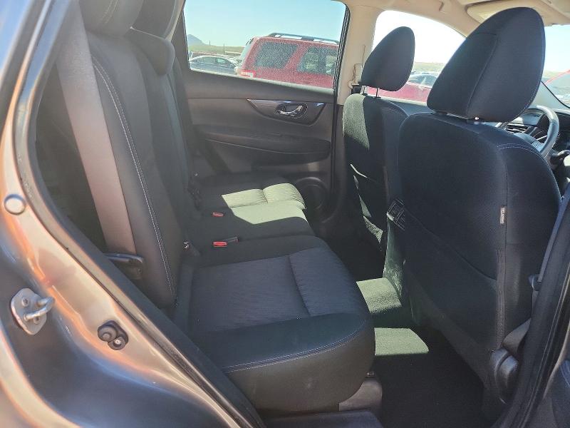 53949186 :رقم المزاد ، KNMAT2MV1HP616614 vin ، 2017 Nissan Rogue مزاد بيع