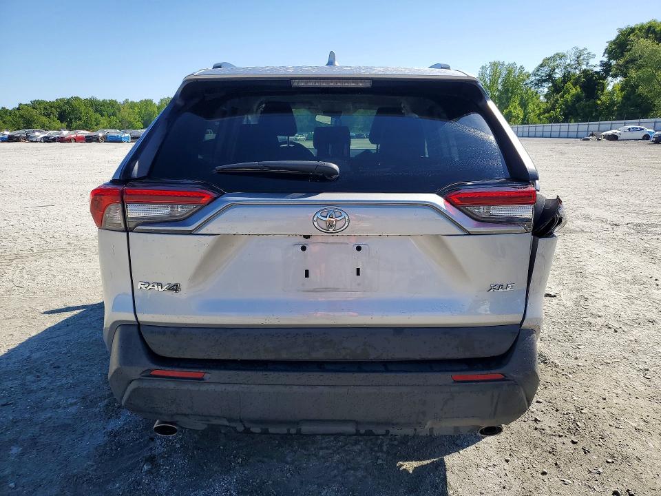 2021 Toyota Rav4 მანქანა იყიდება აუქციონზე, vin: 2T3W1RFV0MC135609, აუქციონის ნომერი: 53653696