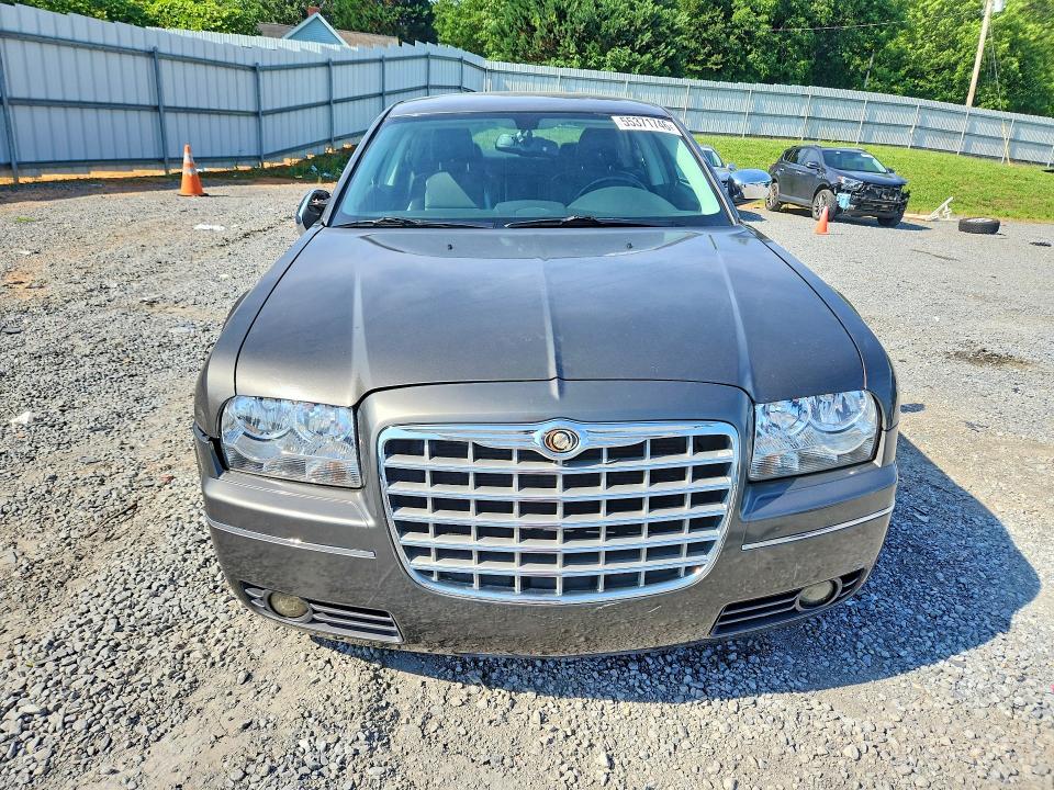 55371746 :رقم المزاد ، 2C3CA5CV7AH279902 vin ، 2010 Chrysler 300 مزاد بيع