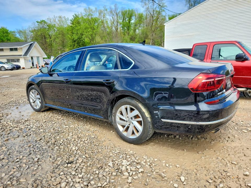 Продаж на аукціоні авто 2018 Volkswagen Passat, vin: 1VWBA7A37JC005894, номер лоту: 52860836