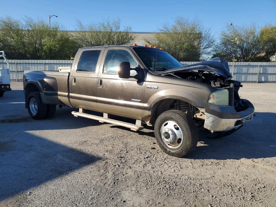 52028756 :رقم المزاد ، 1FTWW33P15ED01292 vin ، 2005 Ford F350 مزاد بيع