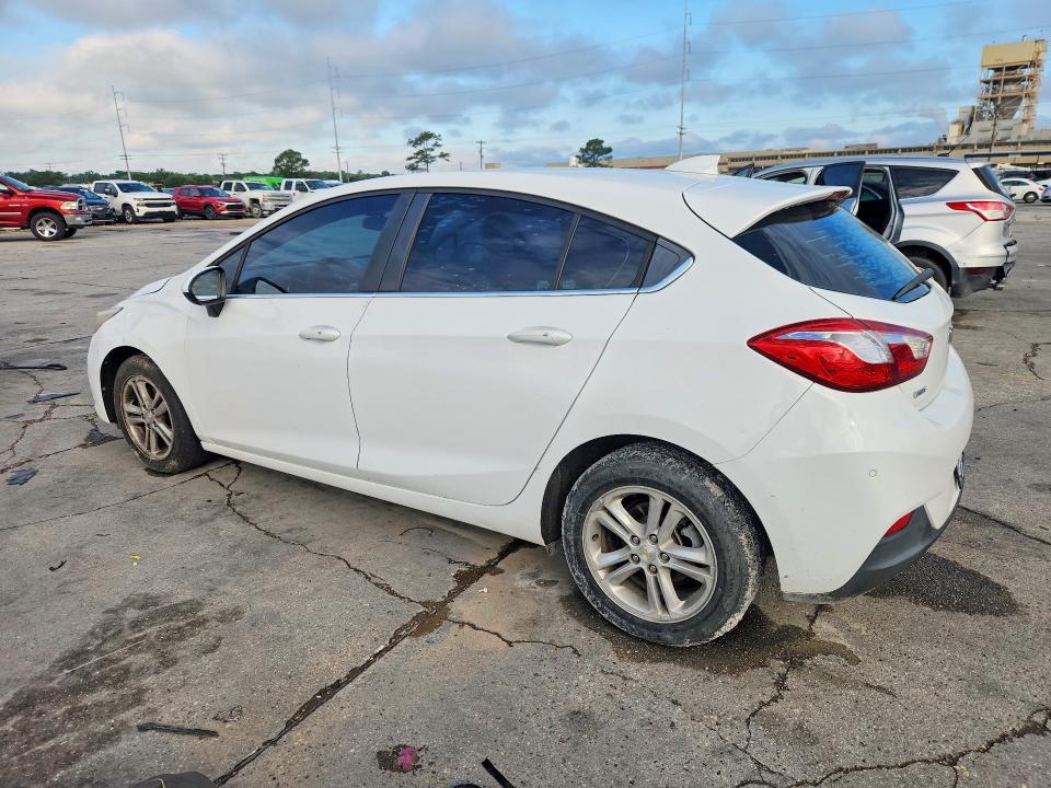 53228496 :رقم المزاد ، 3G1BE6SM7HS585184 vin ، 2017 Chevrolet Cruze مزاد بيع