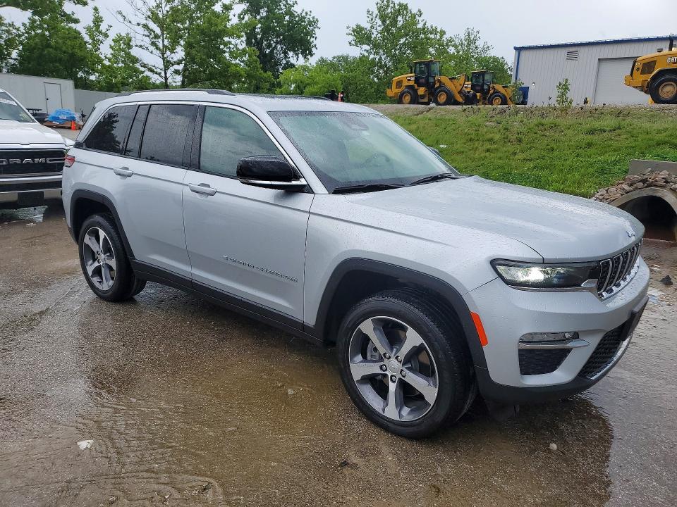 Продаж на аукціоні авто 2022 Jeep Grand Cherokee, vin: 1C4RJYB67N8747768, номер лоту: 52966446