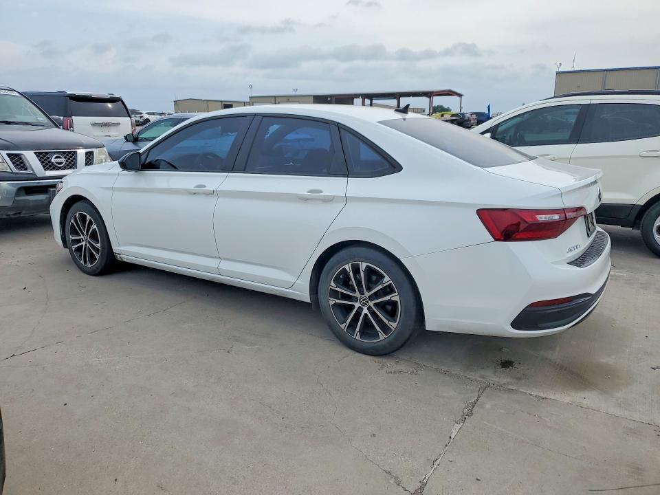 53536146 :رقم المزاد ، 3VWBM7BU0NM026962 vin ، 2022 Volkswagen Jetta مزاد بيع