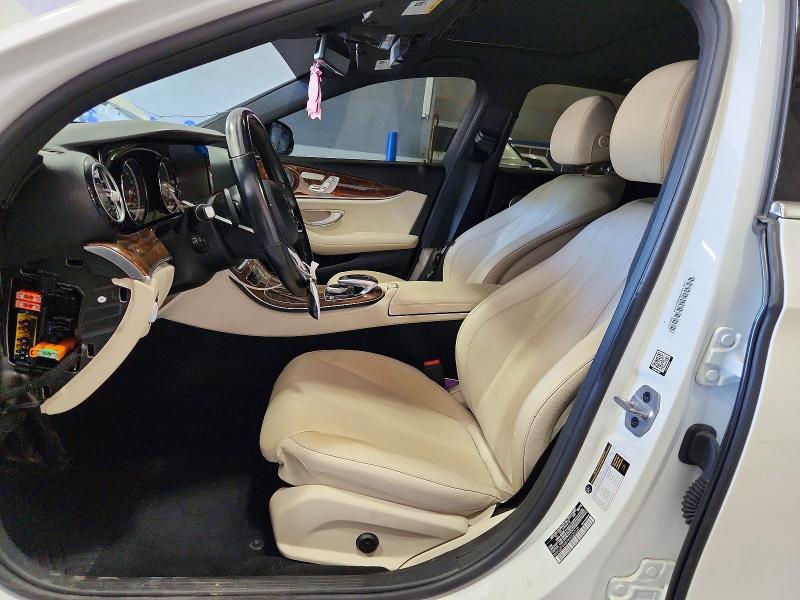 2019 Mercedes-benz E მანქანა იყიდება აუქციონზე, vin: WDDZF4KB7KA526320, აუქციონის ნომერი: 53263516