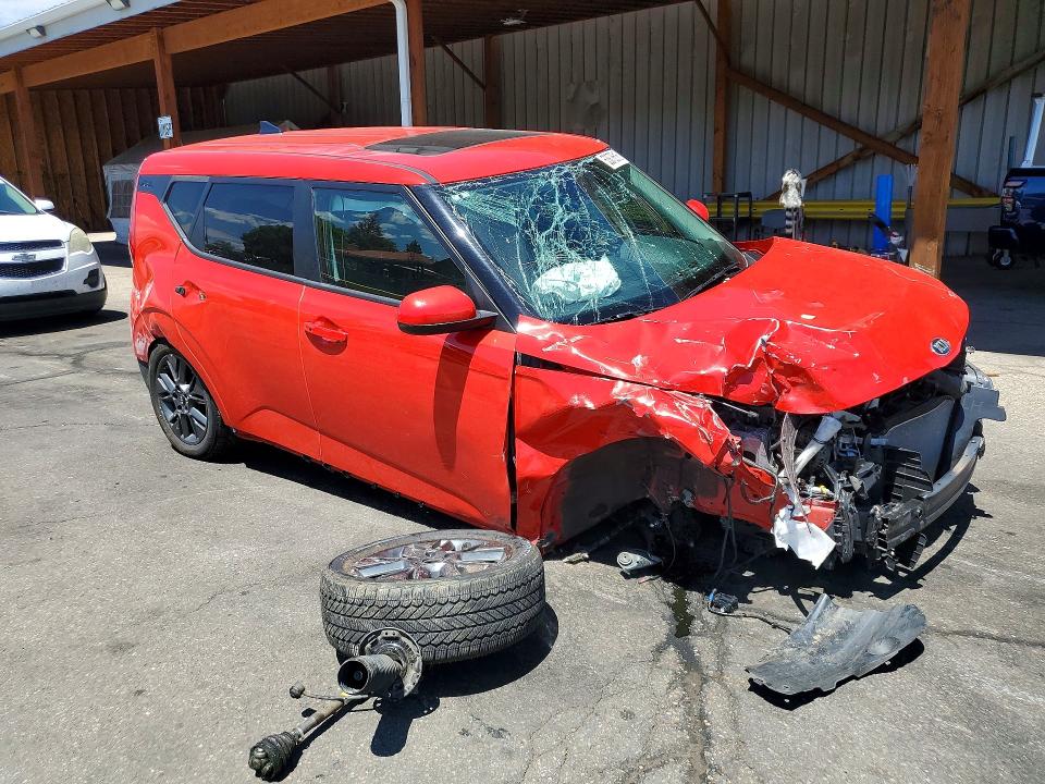 2021 Kia Soul მანქანა იყიდება აუქციონზე, vin: KNDJ33AU2M7133385, აუქციონის ნომერი: 53878616
