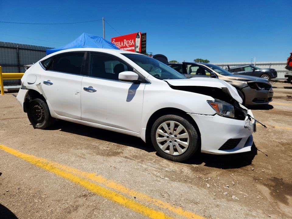 Aukcja sprzedaży 2016 Nissan Sentra, vin: 3N1AB7AP1GY326167, numer aukcji: 51916446