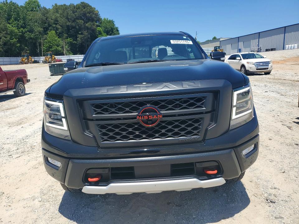 53251746 :رقم المزاد ، 1N6AA1ED5RN111045 vin ، 2024 Nissan Titan مزاد بيع