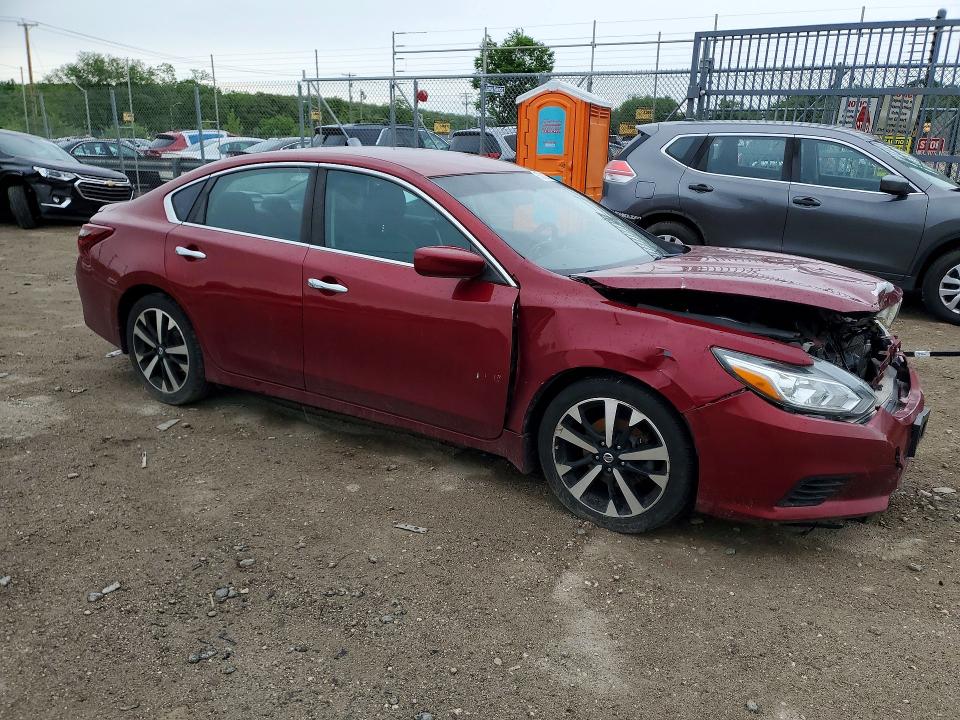 53002576 :رقم المزاد ، 1N4AL3AP4JC121659 vin ، 2018 Nissan Altima مزاد بيع