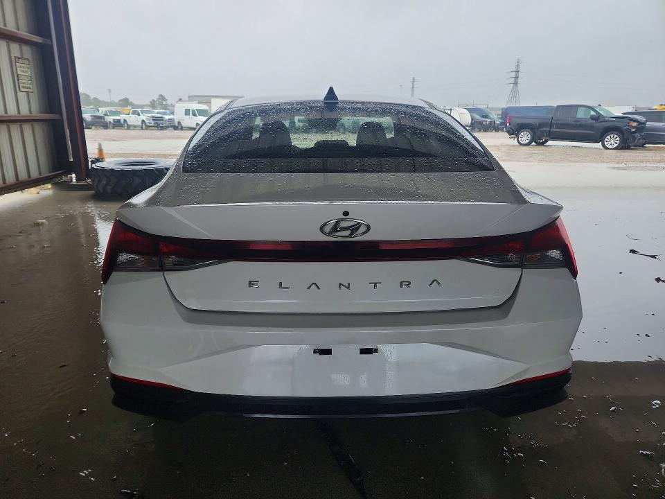 2023 Hyundai Elantra მანქანა იყიდება აუქციონზე, vin: 5NPLS4AG6PH113376, აუქციონის ნომერი: 51644026