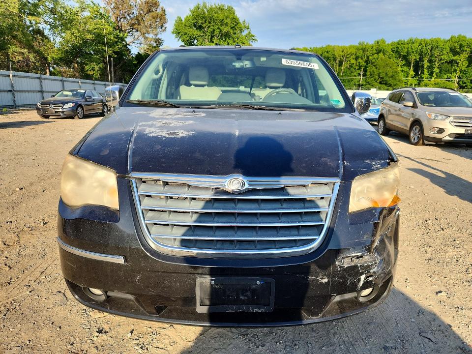 Продажа на аукционе авто 2010 Chrysler Town & Country, vin: 2A4RR6DX0AR133852, номер лота: 53556656