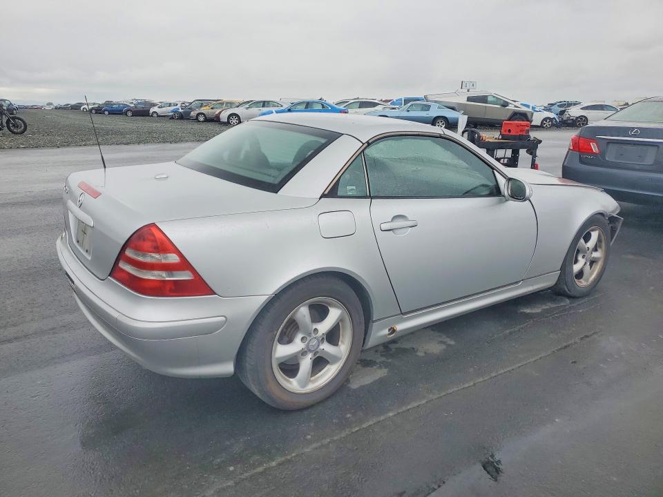 Aukcja sprzedaży 2003 Mercedes-benz Slk, vin: WDBKK65F53F277844, numer aukcji: 52079446