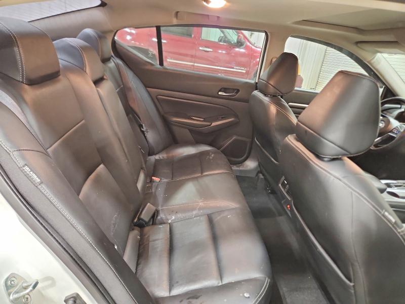 52368546 :رقم المزاد ، 1N4BL4EV5KC109251 vin ، 2019 Nissan Altima مزاد بيع