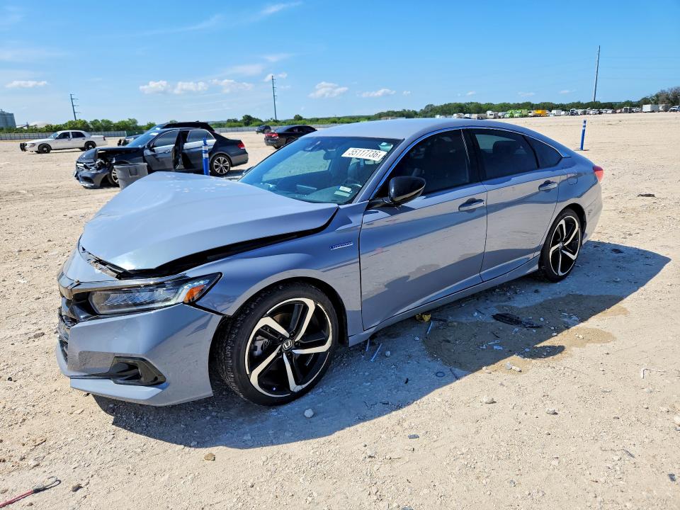 Auction sale of the 2022 Honda Accord, vin: 1HGCV3F24NA031232, lot number: 55117736