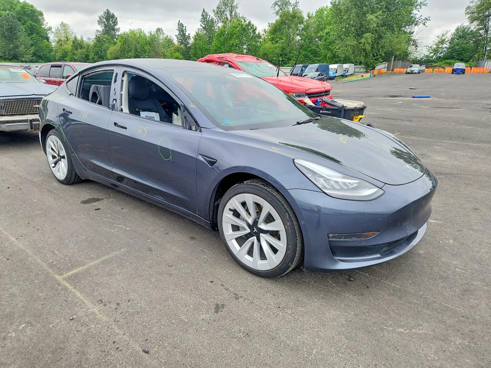 Продажа на аукционе авто 2022 Tesla Model 3, vin: 5YJ3E1EB9NF263403, номер лота: 52201736