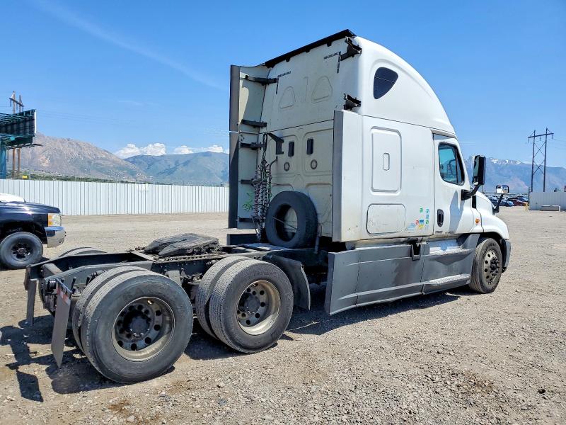 51918986 :رقم المزاد ، 3AKJGLDR2HSHW0628 vin ، 2017 Freightliner Cascadia 125 مزاد بيع