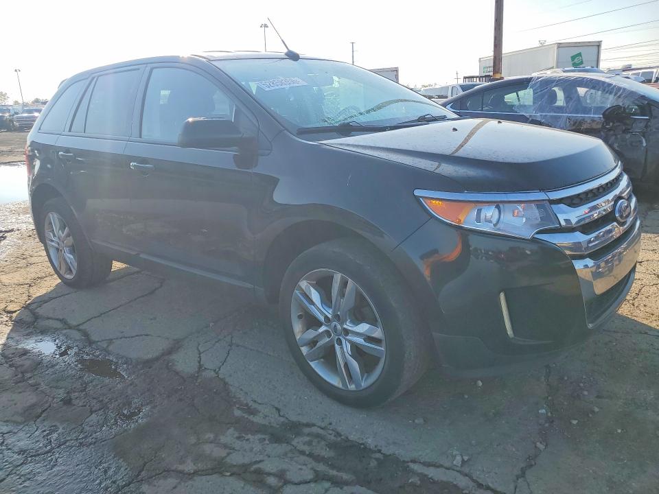 52858356 :رقم المزاد ، 2FMDK4JC3EBA82545 vin ، 2014 Ford Edge مزاد بيع