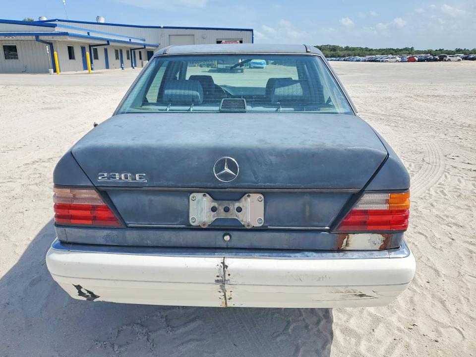 55384606 :رقم المزاد ، WDB1240231B744033 vin ، 1992 Mercedes-benz C-class 30 مزاد بيع