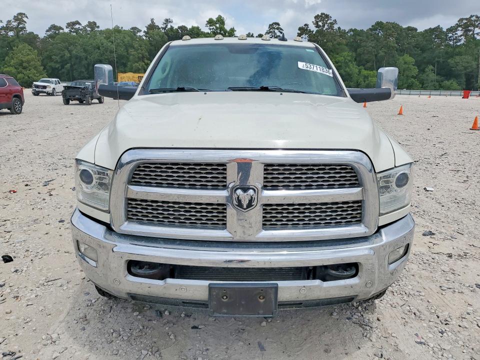 53711836 :رقم المزاد ، 3C63RRML2JG339746 vin ، 2018 Ram 3500 مزاد بيع