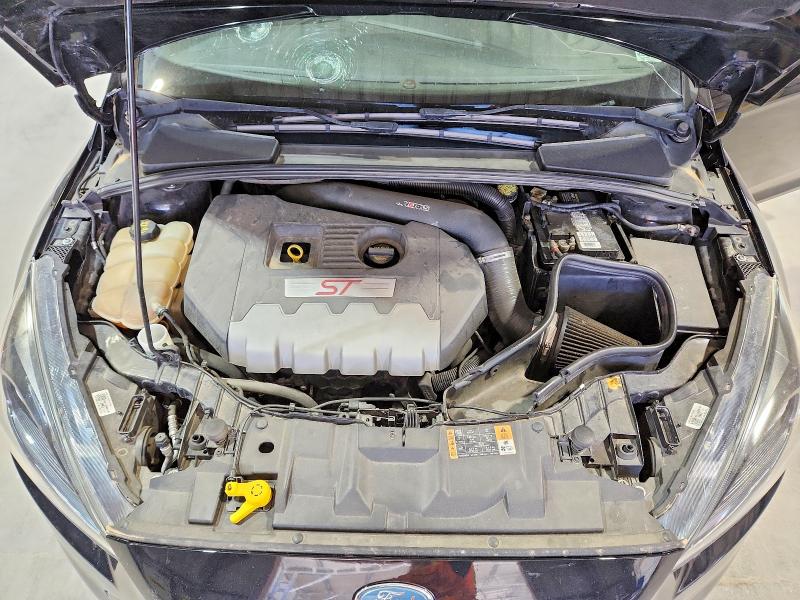 53627056 :رقم المزاد ، 1FADP3L92JL223431 vin ، 2018 Ford Focus مزاد بيع