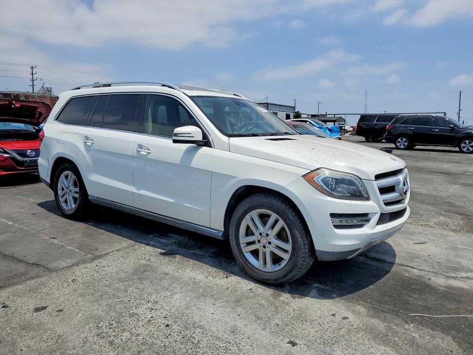 Продажа на аукционе авто 2015 Mercedes-benz Gl, vin: 4JGDF2EE2FA481156, номер лота: 54801776